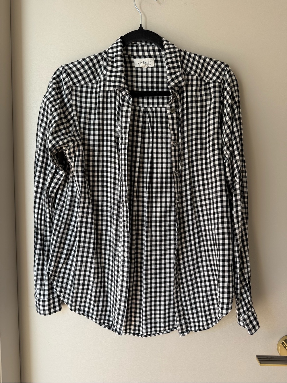 Velvet by Graham & Spencer Button Up Shirt
